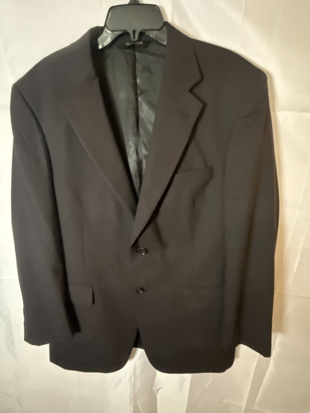 Jos. A. Bank 42R Black 100% Wool Two Button Blazer Sport Coat